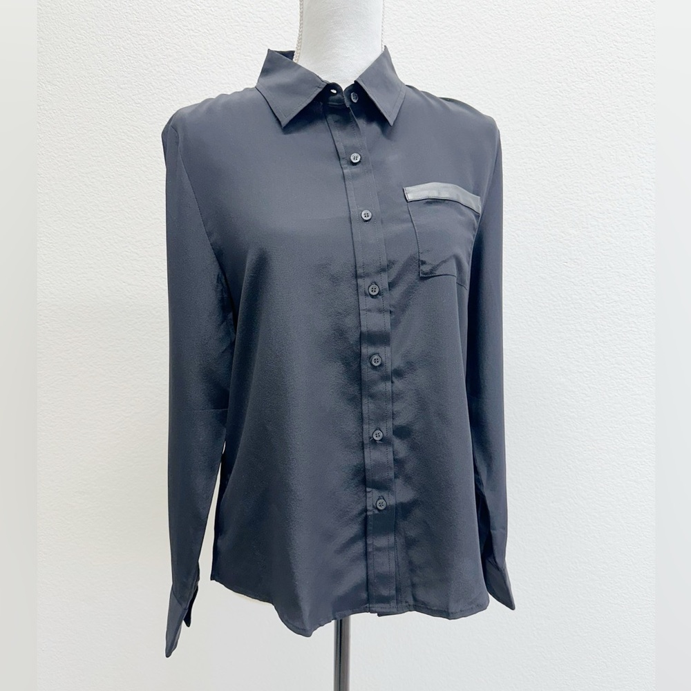 The Shirt by Rochelle Behrens Black 100% Silk Button-Up Shirt Leather Pocket M